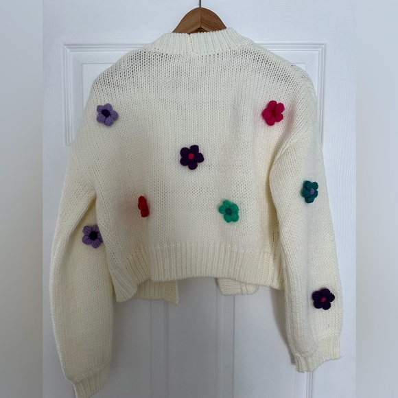 Floral knit crop sweater xs/s - Picture 3 of 5